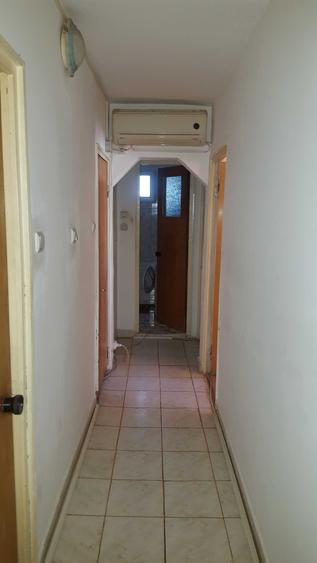 Se vinde apartament cu 3 camere in zona Dristor la 5 minute de metrou - 7