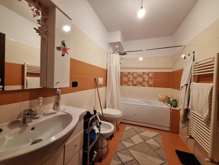 Apartament cu 3 camere, 64 mp, parcare, zona Terra - 7