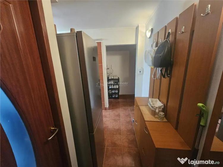 Resita, 3 Cam. Mobilat Utilat, Et. 2, Micro 3 - 9