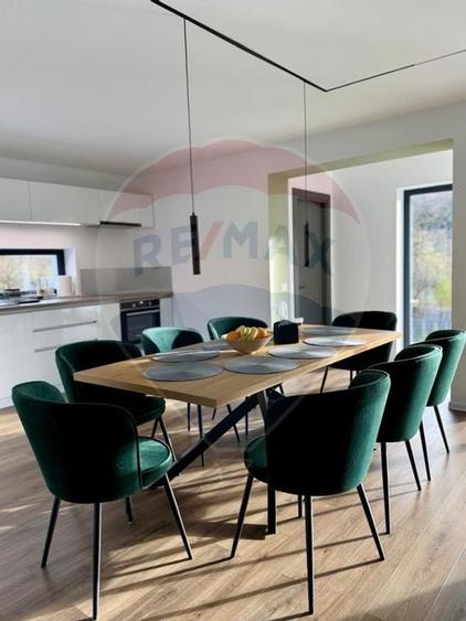 Vanzare Vila la munte - 20