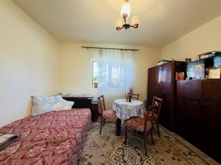 Casa individuala 2 camere, 933mp teren in Utvin - 6