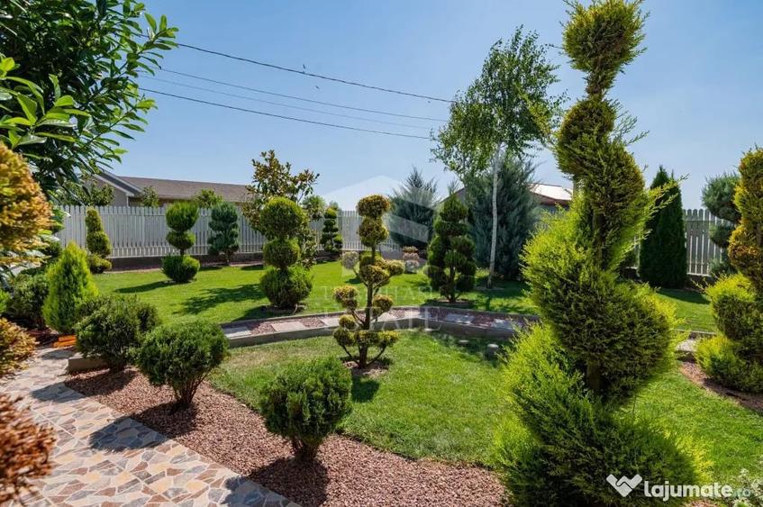 Casă cu 5 camere cu Teren 795 Mp în Siminoc