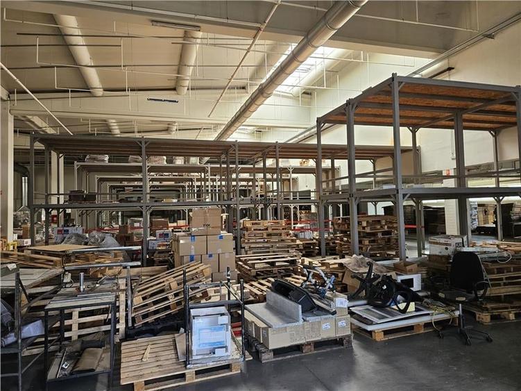 Spatiu Industrial - 6500 mp - Productie - Depozitare - Distributie - 8