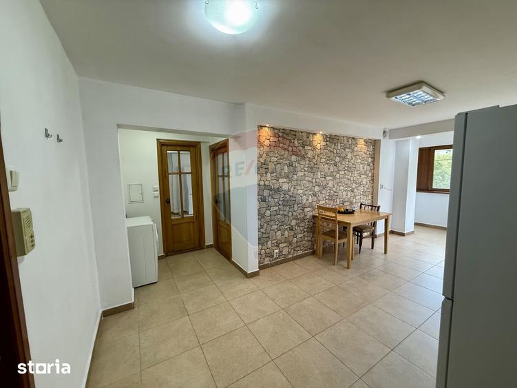 Apartament cu 2 camere decomandate de inchiriat pe str Dorobantilor - 6