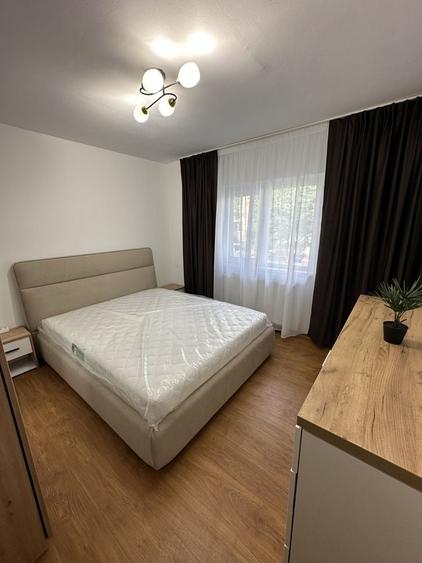 Apartament cu 2 camere decomandat în Spitalul Județean