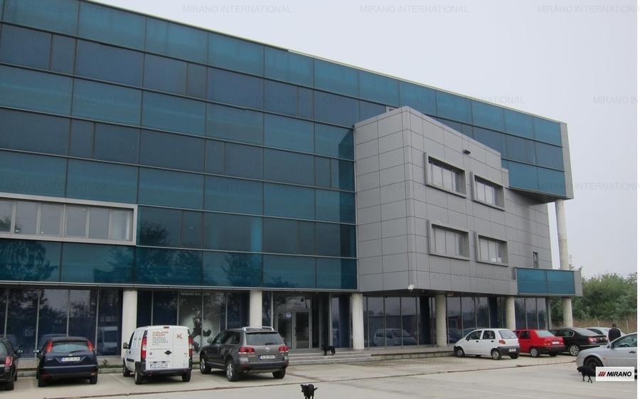 Birou, de 1,600 mp, în Domnești