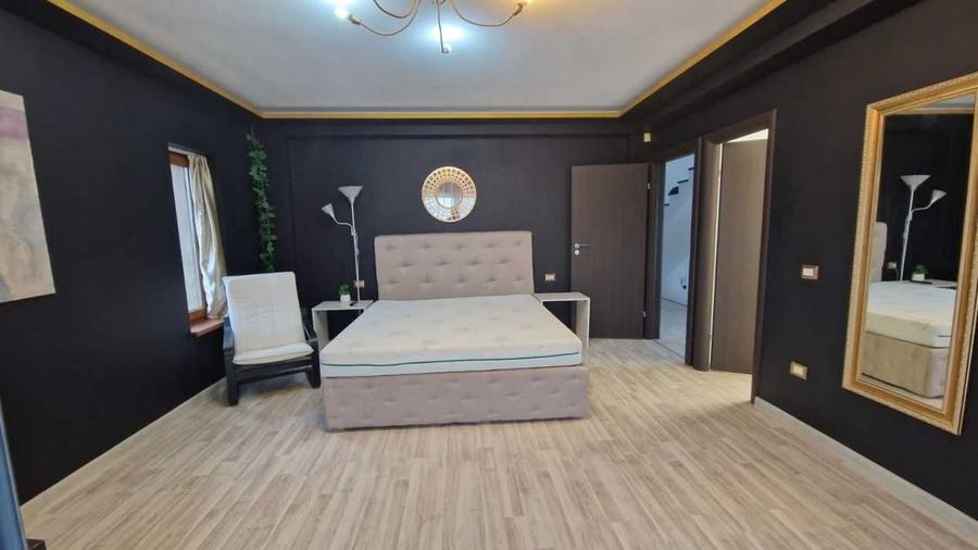 Casă cu 4 camere cu Teren 1000 Mp în Fundeni