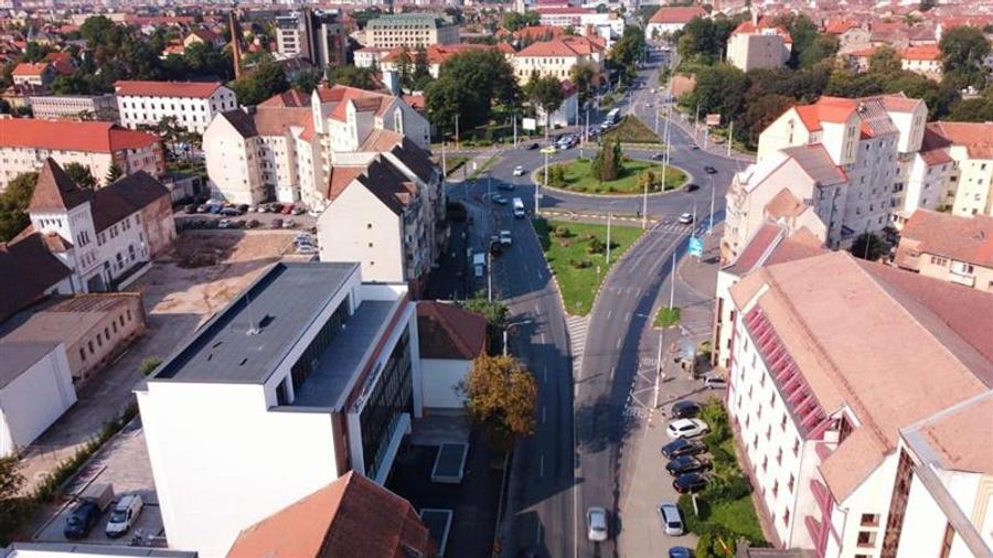 Birou, de 1,300 mp, în Ultracentral