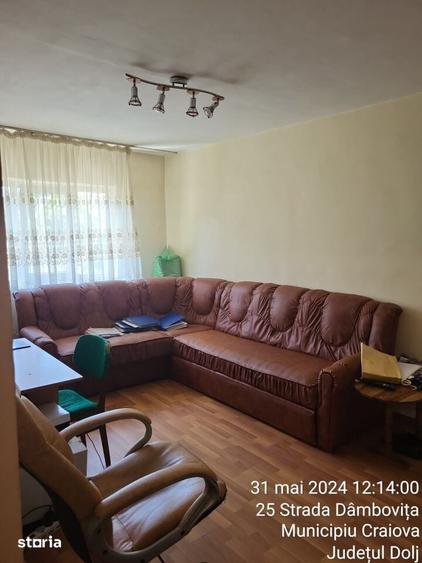 Apartament cu 3 camere decomandat în George Enescu