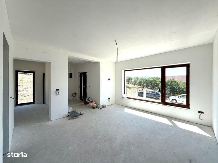 Casă cu 3 camere în Central