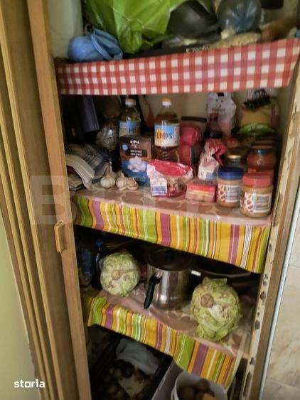 Casă cu 5 camere cu Teren 1058 Mp în Central