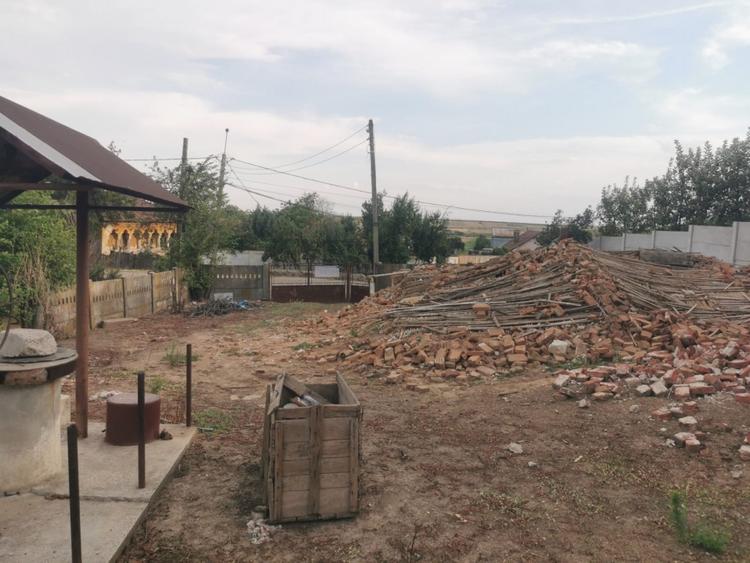Teren Construcții intravilan de 1995 mp, în Ghercești