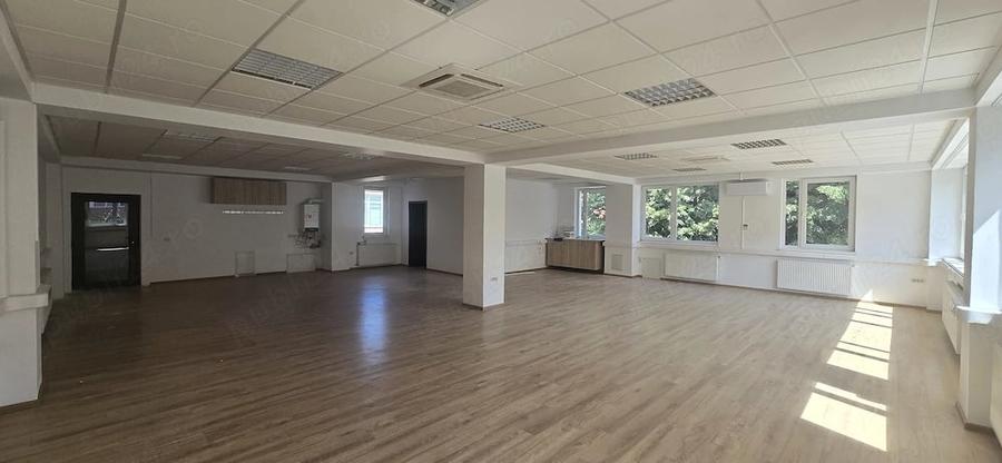 Spațiu comercial, de 144 mp, în Spitalul Județean