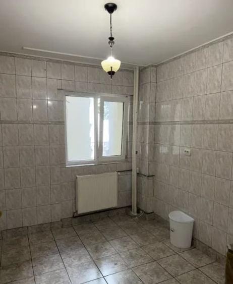 Apartament cu 2 camere semidecomandat în Chișinau