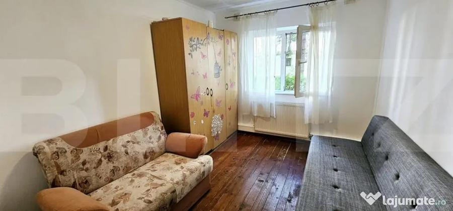 Apartament cu 3 camere decomandat, mobilat în Lenin