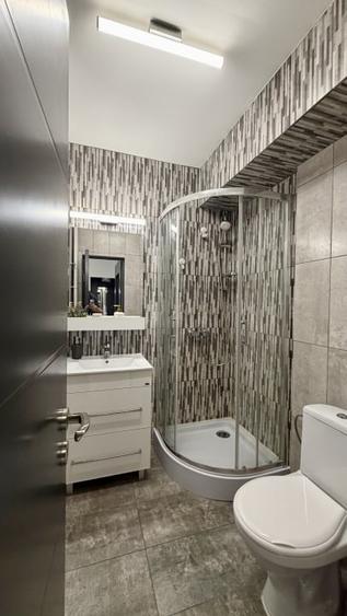 Apartament cu 2 camere semidecomandat în Universitate
