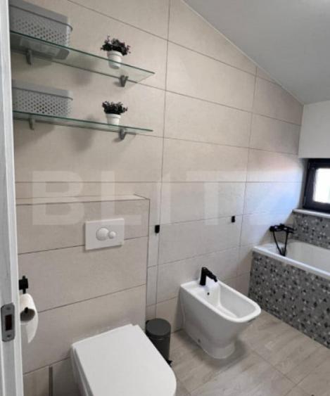 Apartament cu 2 camere decomandat în Calea Severinului