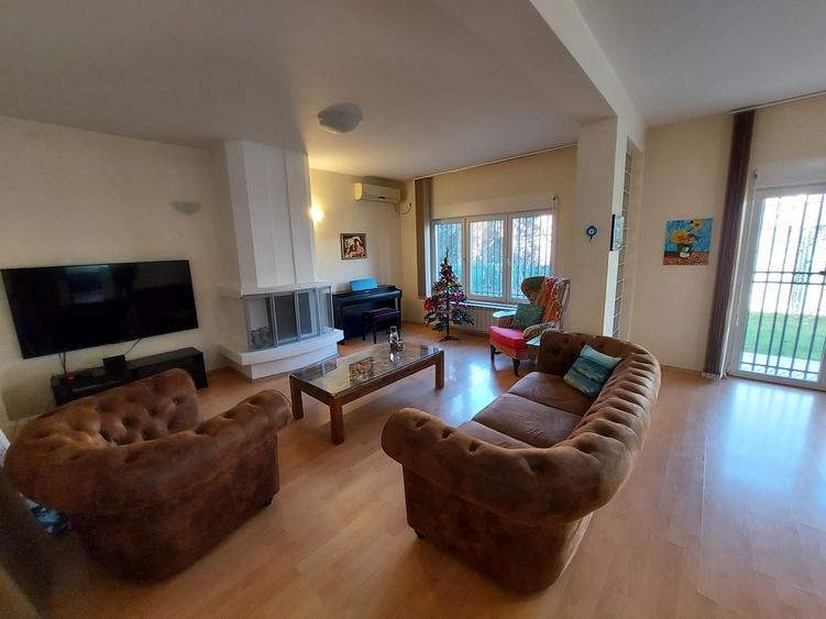 Pipera, cartier Class - 16