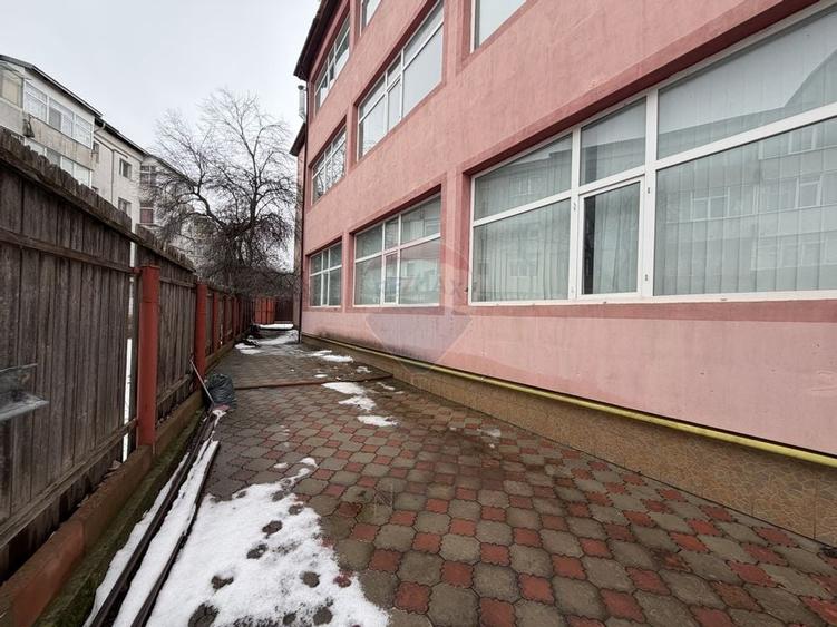 Spațiu comercial 1200mp zona Teatru - 14