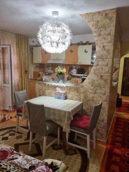 Apartament T4 Bals - 8