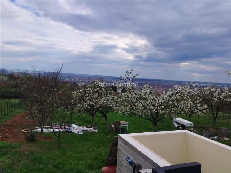 RECO Teren intravilan in Oradea zona Dealuri 1000 mp cu utilitati