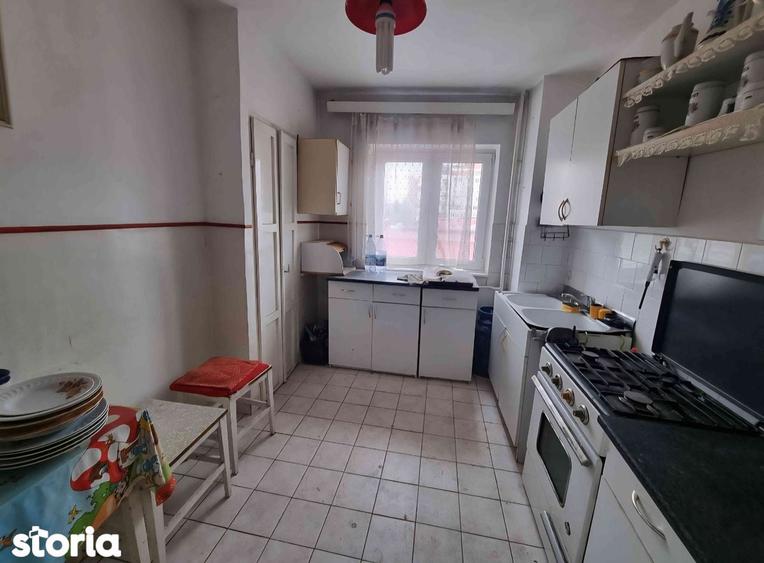 3 camere AN, et 2, 2 bai, 2 balcoane, B-dul Dacia- Profi - 5