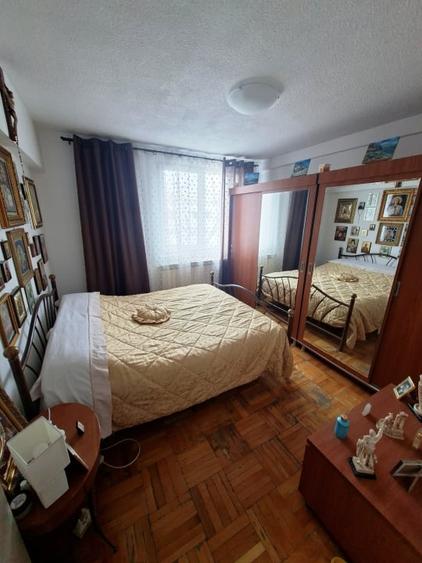 Apartament 3 camere bloc H metrou N. Grigorescu - 14