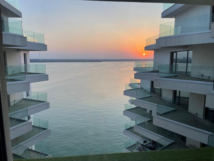 Apartament 3 camere lux cu vedere frontala la lac Mamaia - 18