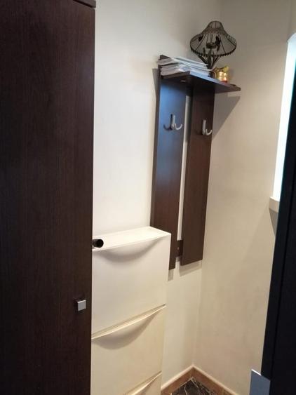 Apartament semidecomandat în 1 Mai