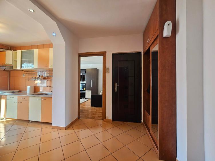 Berceni - Inchiriere apartament  luminos, cu parcare – într-o zonă  liniștită! - 13