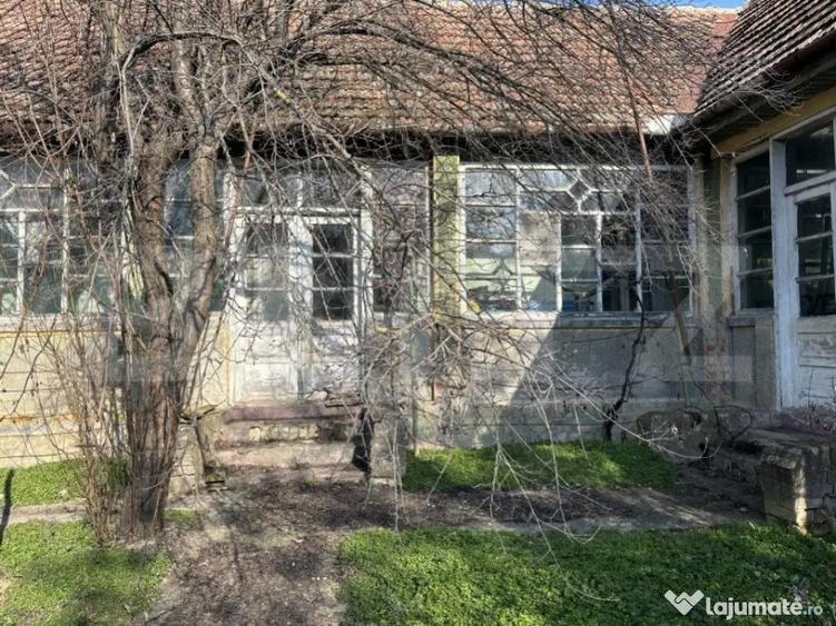 Casa pitoreasca, 4 camere, 180 mp, zona Beregsau Mare - 5