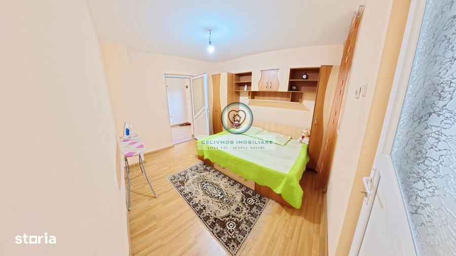 Strejnicu - casa P + M, 1000 mp teren, toate utilitatile - 14