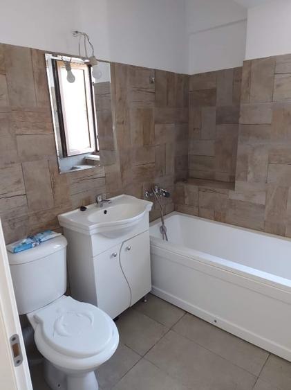 închiriez apartament cu o camera - 8