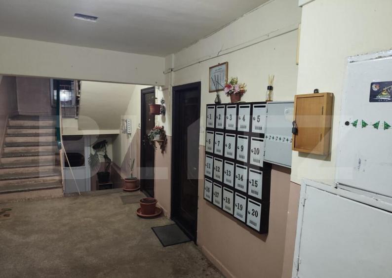 Apartament 3 camere la etajul 1 renovabil in Nufarul - 7