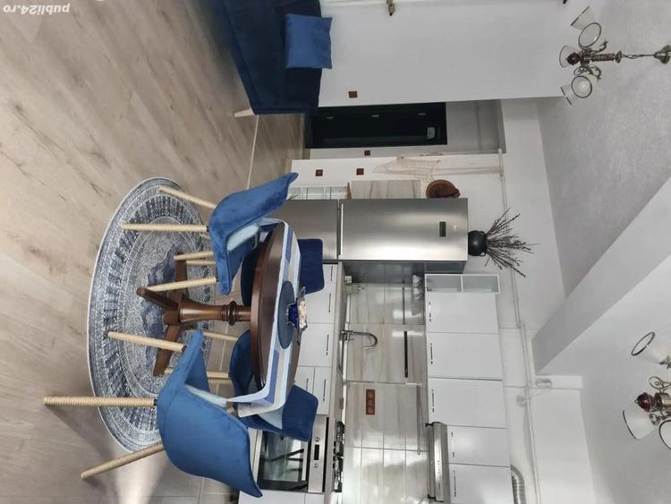 Proprietar vand ap 3 camere etaj 2 - 9