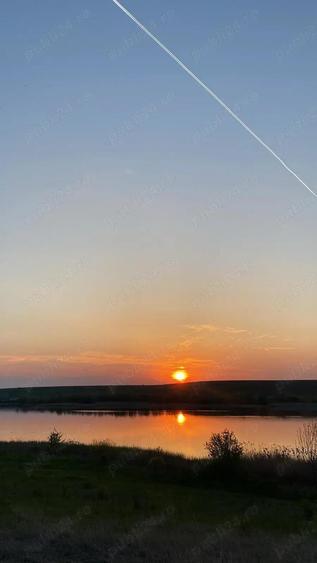 Vand teren pe malul lacului de la Pischia. Un front la lac altul la 30m de padure - 7