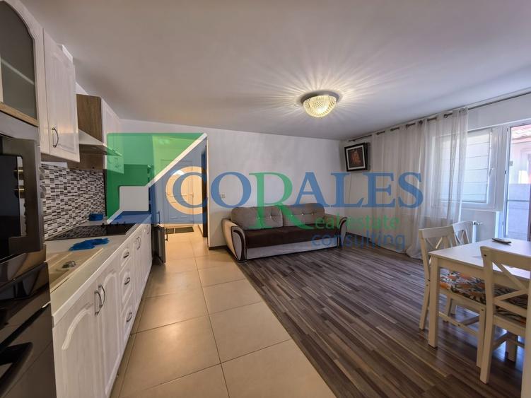 Duplex cu 3 camere cu Canalizare în Bucovăț (Remetea Mare)