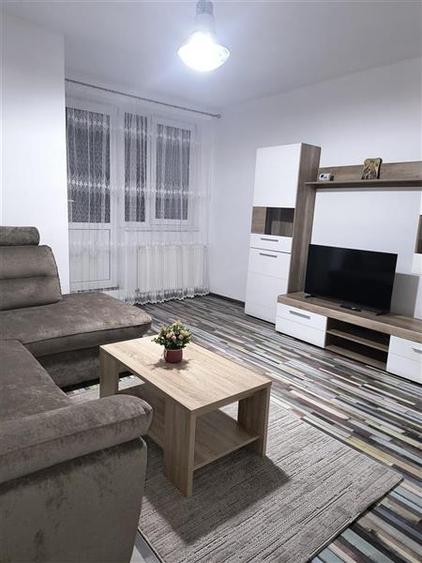 De inchiriat garsoniera utilata si mobilata, zona Grivitei, Brasov - 4