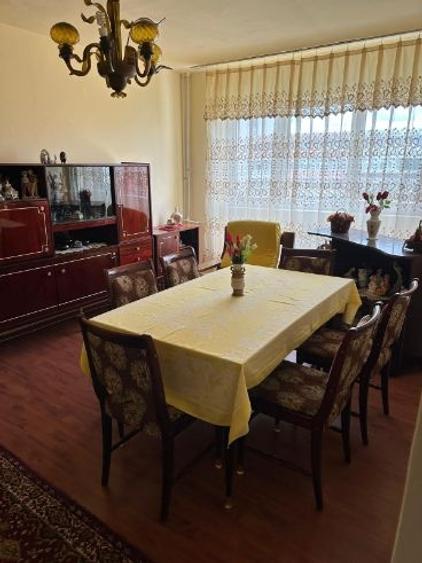 Apartament cu 3 camere decomandat în B-dul București - 8