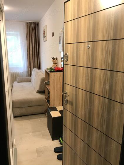 Proprietar Vand garsoniera, etaj 1, zona Dacia - 3