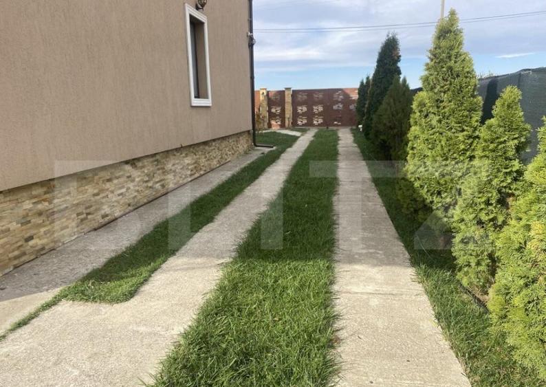 Vila cu 5 camere, 280 mp utili, teren cu 500 mp, Targsoru Ve - 14