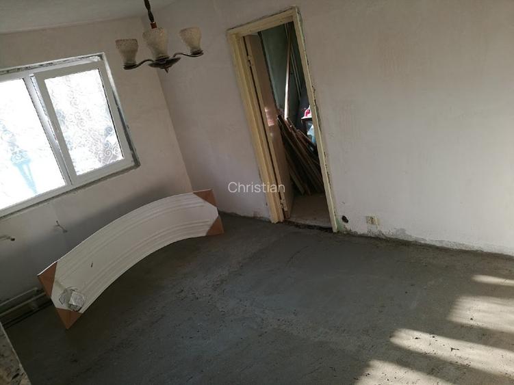 Apartament 2 camere, semidecomandat, 37m2 Casa de Cultura