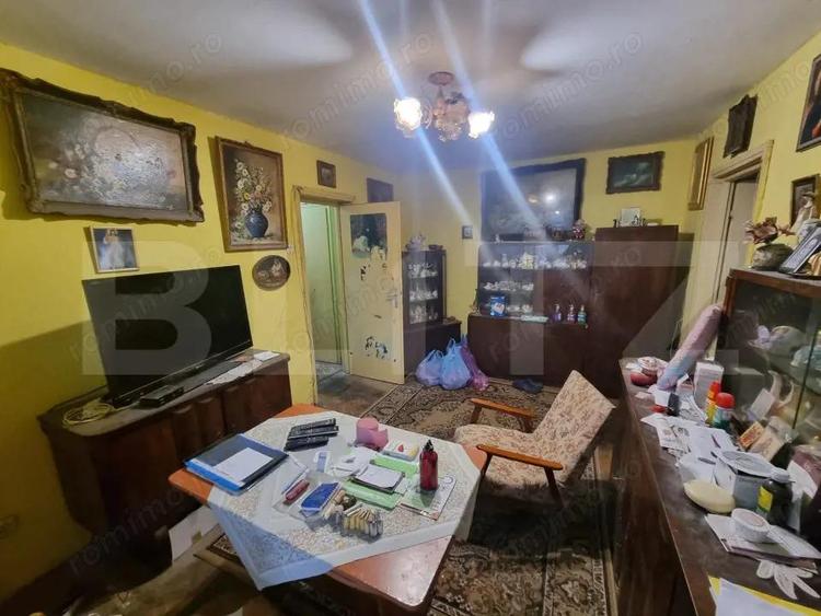 Apartament 3 camere, 54 mp, zona Calea Bucuresti - Scoala 21 - 5