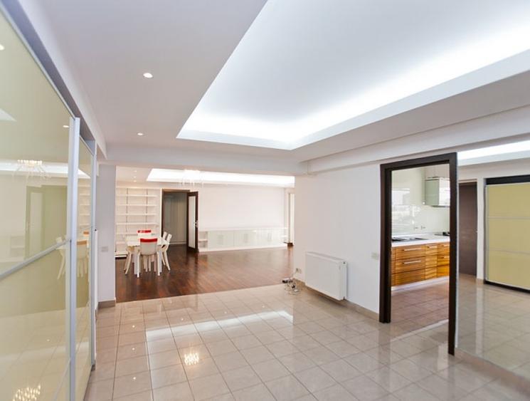 Apartament 5 camere Dacia - 4