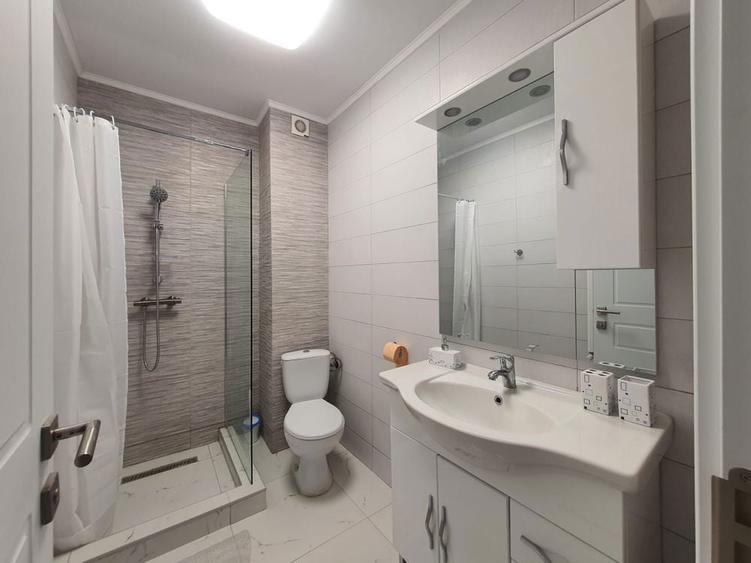 Mamaia - Apartament de inchiriat! Vedere frontala la mare! Prima linie! - 2