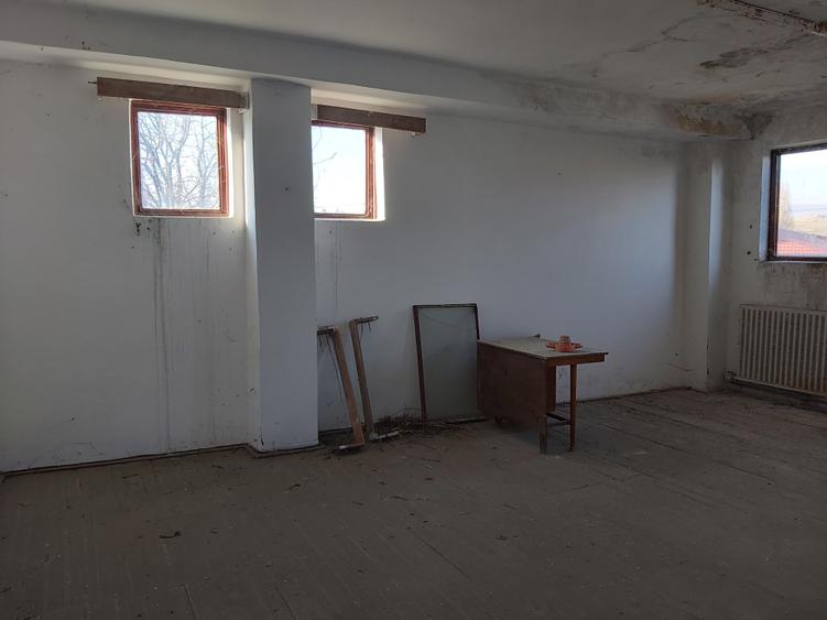 Clădire birouri P+1 de vânzare – Zona Industrială Abator Schela - 8
