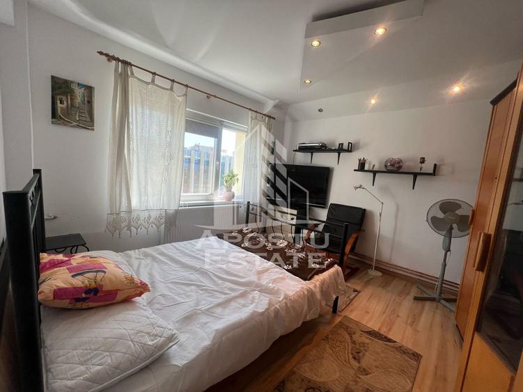 Apartament cu doua camere ,centrala proprie,zona Take Ionescu - 5