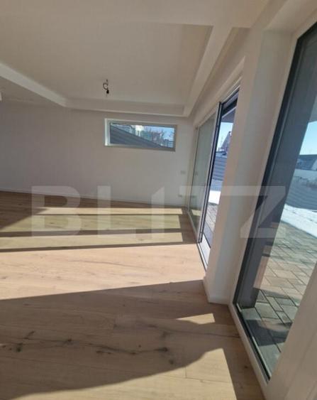 Casa individuala, noua, moderna, 270 mp utili + 860 mp t - 1