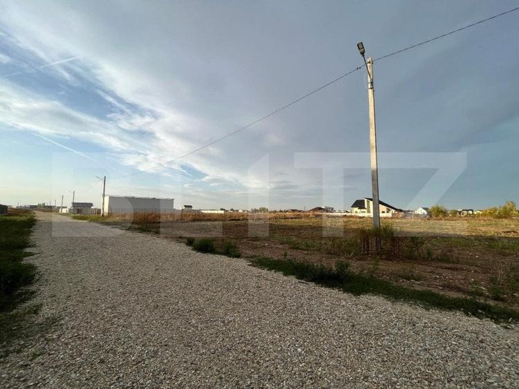 Hale noi pe parter sau P + 1, 1.755 mp utili, teren 4.000 mp, zona Ghercesti - 6