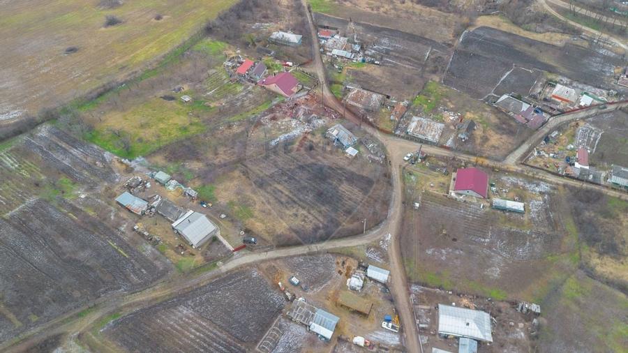 Teren 2,889mp Comarna 0% Comision - 7